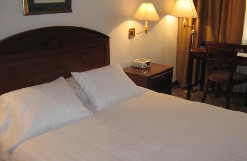 La Bella Suiza Hotel | Hotel Bogotá Regency Usaquén
