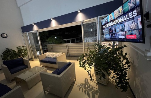 Cartago Apartamento | HOTEL BOUTIQUE SANTA ANA CON FRISBY CENTRO DE CARTAGO
