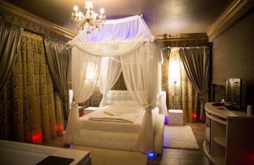 Brasov Hotel | Hotel Boutique Mikaela (Adult Only)