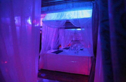 Brasov Hotel | Hotel Boutique Mikaela (Adult Only)