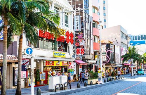 Naha City Centre Apartamento | HOTEL bright color MHM Naha