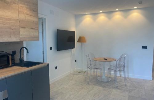 El Brillante Apartamento | Hotel Brillante 156