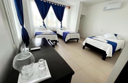 Puerto Villamil Hotel | Hotel Cally