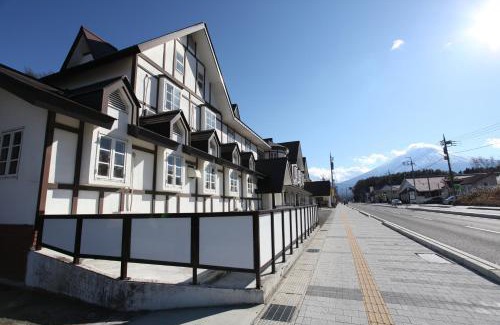 Fujikawaguchiko Casa | Hotel Camelot