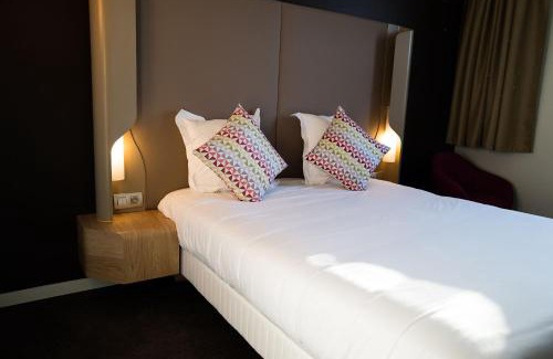 Gares Hotel | Hotel Campanile Montpellier Centre St Roch