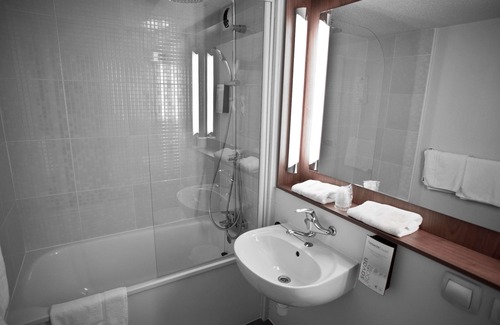 Saint-Herblain Hotel | Hotel Campanile Nantes Ouest - Saint Herblain