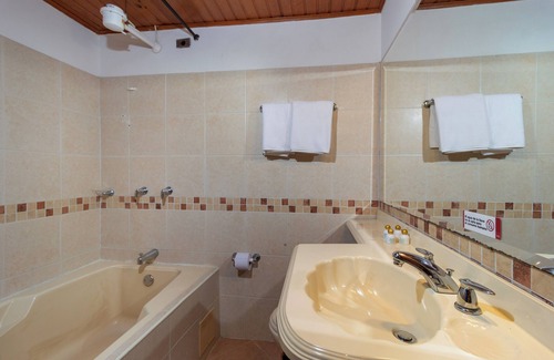 Apiay Hotel | Hotel Campestre La Potra