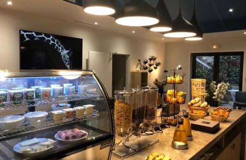 L'Isle-sur-la-Sorgue Hotel | Hotel Cantosorgue