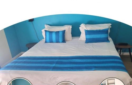 L'Isle-sur-la-Sorgue Hotel | Hotel Cantosorgue