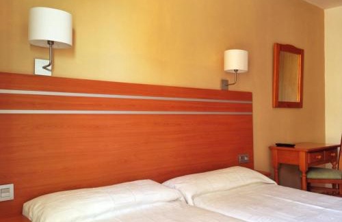 Carihuela Hotel | Hotel Carmen Teresa