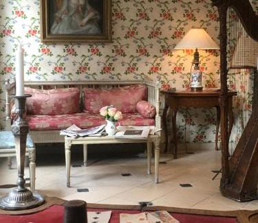 Saint-Gervais Hotel | Hotel Caron de Beaumarchais