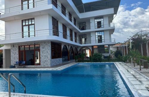 Tarapoto Hotel | Hotel Casa Blanca
