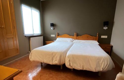 La Puebla de Roda Hotel | Hotel Casa Custodio