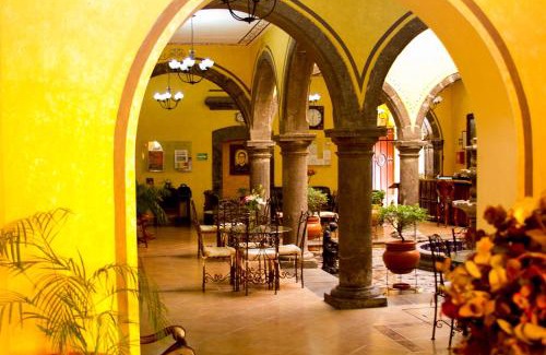 Tequila Hotel | Hotel Casa Dulce Maria