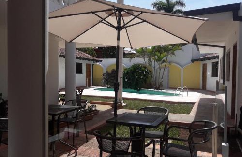 Asuncion Hotel | Hotel Casa Jardin