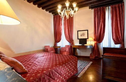 Castello Hotel | Hotel Casa Verardo Residenza d'Epoca