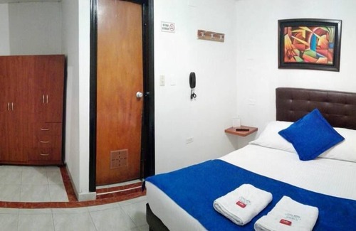 Antonio Narino Casa | Hotel Casa Victoria Av 30