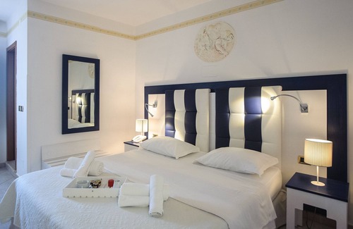 Caserta Vecchia Hotel | Hotel Caserta Antica