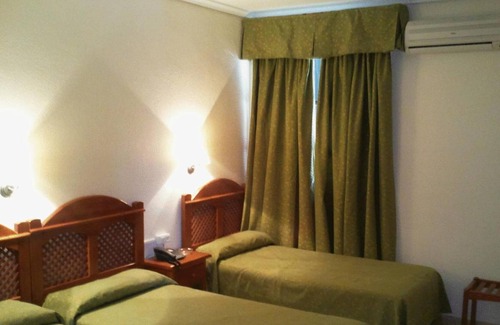 Montemayor Hotel | Hotel Castillo De Montemayor