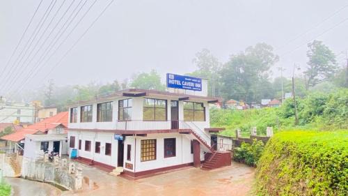 Stuart Hill Hotel | Hotel Caveri Inn