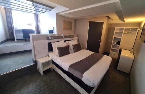 Red Light District Hotel | Hotel CC