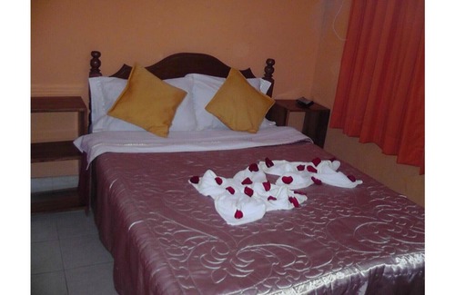 Chachapoyas Hotel | Hotel Chachapoyas Habitacion matrimonial VII