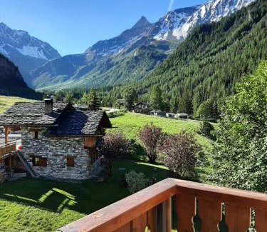 Nancroit Chalet De Esquí | Hotel Chalet du Bon Air