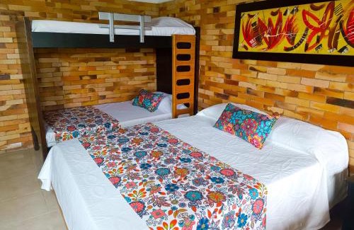Calarca Casa | Hotel Chalet San Juan de Ticlan