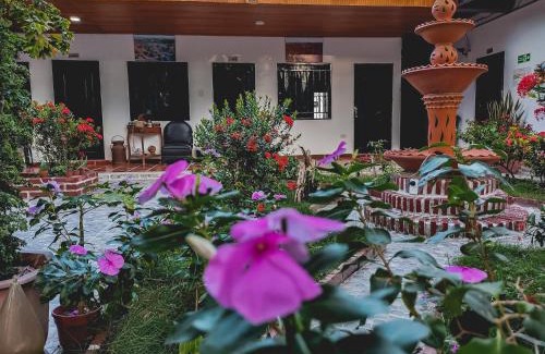 Villavieja Hotel | Hotel Colonial Villavieja