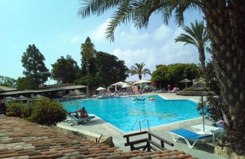 Paphos Casa | Hotel complex house near the beach