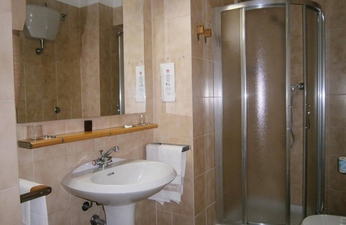 Termoli Hotel | Hotel Corona