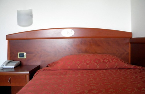 Caerano di San Marco Hotel | Hotel Corone