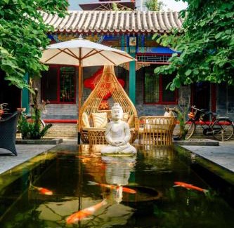 Wangfujing Shopping Area Hotel | Hotel Cote Cour Deductive Beijing - Quadrangle close to Tiananmen Square & Forbidden City & Nanluoguxiang, Walk to Wangfujing, English speaking, Free WiFi, Free Laundry, Free Wonton & Noodles with Tour ticket service, Free selfies with ancient costume