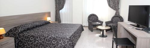 Novara Hotel | Hotel Croce Di Malta