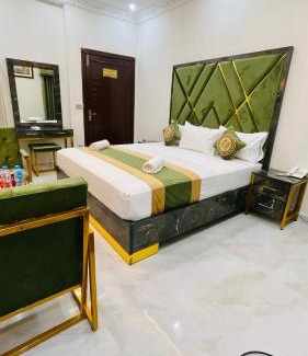 Lahore Hotel | Hotel Crown Lahore