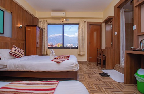 Pokhara Hotel | Hotel Crystal Palace