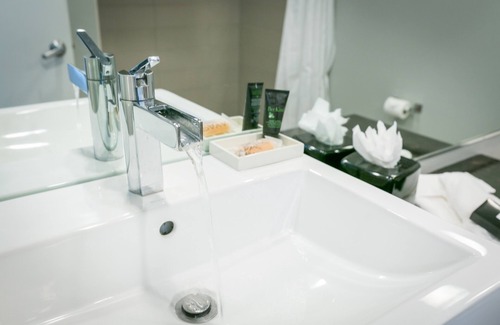 Park Estates Hotel | Hotel Current
