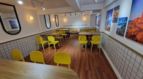 Dwarka Hotel | Hotel De Gross infinity Free convention Centre Drop