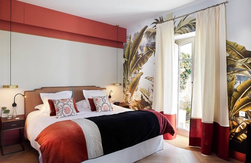 Biarritz City Centre Hotel | Hotel de Silhouette
