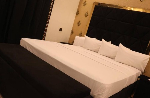 Multan Hotel | Hotel De Smart Multan