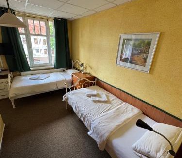 Apfelstadtaue Hotel | Hotel Deutsche Hof