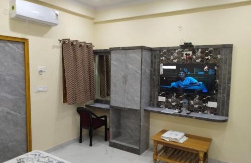 Faizabad Hotel | Hotel Dev Inn Ayodhya