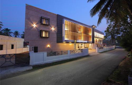 Karunagappally Hotel | Hotel Diamond Fort
