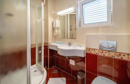 Baska Hotel | Hotel Dobrovit