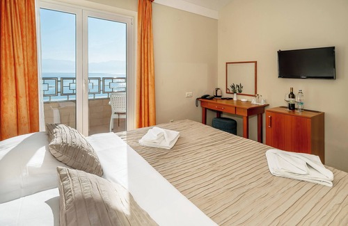 Baska Hotel | Hotel Dobrovit