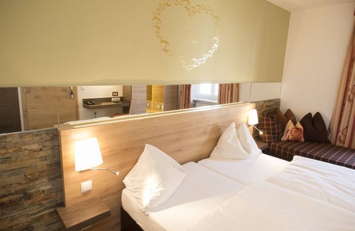 Muehlau Hotel | Hotel Dollinger