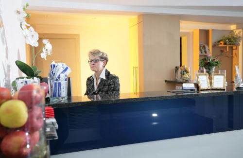 Goeppingen Cama Y Desayuno | Hotel Drei Kaiserberge