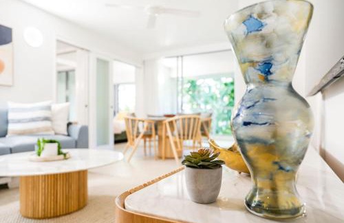 Palm Cove Casa | Hotel Drift 4204 Beachfront Accomodation