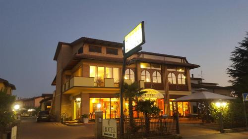 Castiglione del Lago Hotel | Hotel Duca Della Corgna