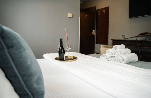 Leon Hotel | Boutique Hotel Dum Muskat
